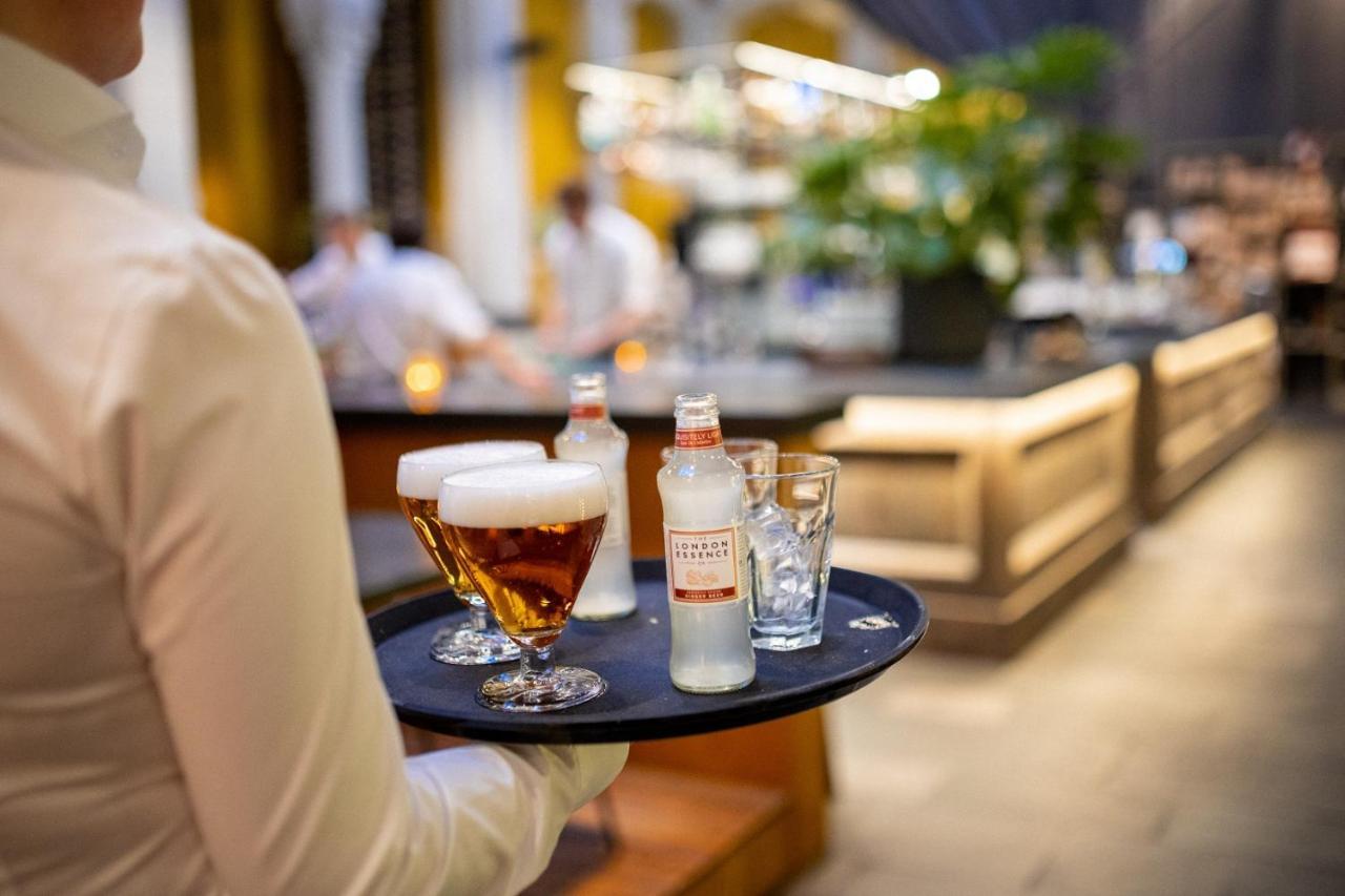 Post-Plaza Hotel & Grand Cafe Leeuwarden Ngoại thất bức ảnh