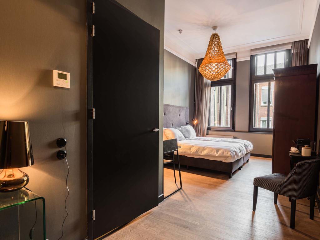 Post-Plaza Hotel & Grand Cafe Leeuwarden Ngoại thất bức ảnh